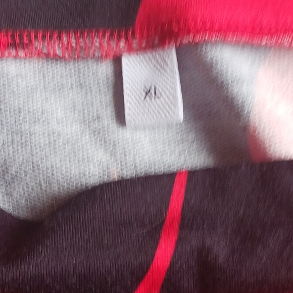 Sweater - Picture 3 of 3